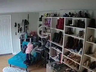 Camsoda Live Porn of voyeurcam-missoliviablack-03