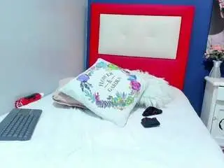 Camsoda Free Porn Cam of angelinelove