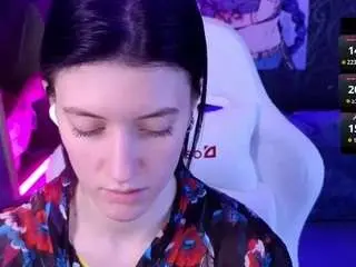 Camsoda Nude Webcam of roxy-riot