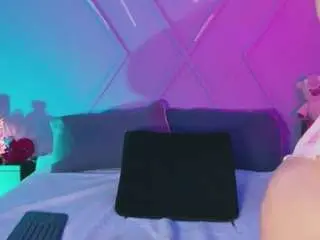 Camsoda Watch Live Sex Cams of emmajohnss