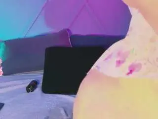 Camsoda Adult Video Chat of emmajohnss