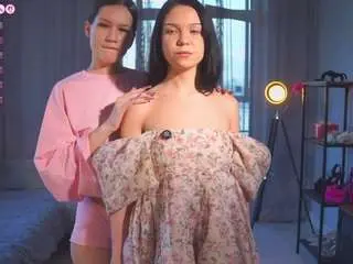Camsoda Live Sex Cam of leeannvides