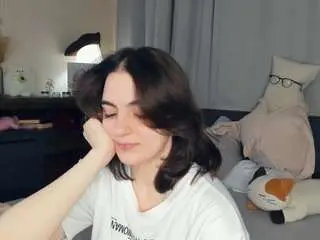 Camsoda Free Live Porn of lynnadollins