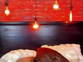 Camsoda Nude Webcam of christynaross