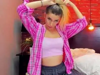 Camsoda Watch Live Sex Cams of christynaross