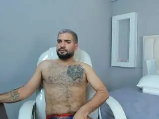 Camsoda Nude Webcam of tonylatino