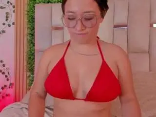 Camsoda Adult Video Chat of kitty-milk-nm