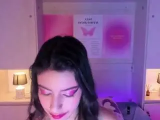 Camsoda Private Sex Chat of miaturnner