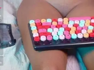 Camsoda Adult Video Chat of miss-nahomi