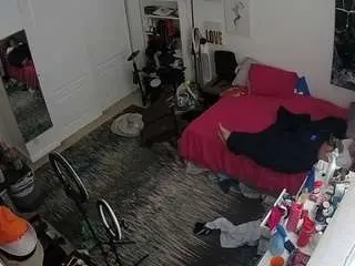 Camsoda Free Porn Cam of voyeurcam-hornyhostel-02