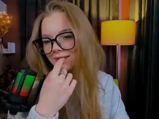 Camsoda Live Sex Cam of maddy-moah