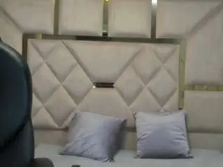 Camsoda Adult Webcams of issysleblanc