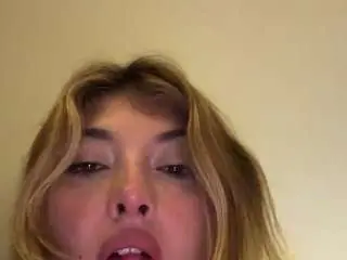 Camsoda Live Porn of cheerrybomb