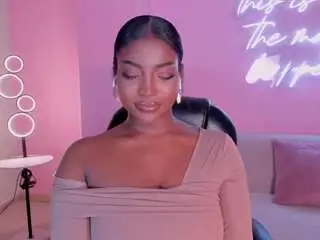 Camsoda Adult Webcam of savannahstorm