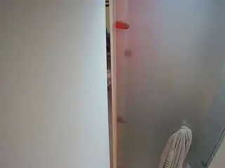 Camsoda Free Live Porn of voyeurcam-casa-salsa-shower-1