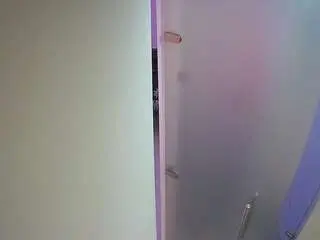 Camsoda Live Sex of voyeurcam-casa-salsa-shower-1