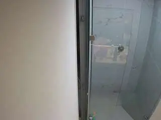 Camsoda Adult Webcams of voyeurcam-casa-salsa-shower-1