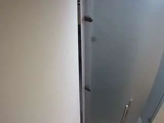 Camsoda Free Live Porn of voyeurcam-casa-salsa-shower-1