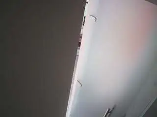 Camsoda Sex Cam of voyeurcam-casa-salsa-shower-1