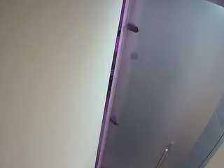 Camsoda Private Sex Chat of voyeurcam-casa-salsa-shower-1