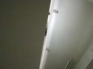 Camsoda Nude Webcam of voyeurcam-casa-salsa-shower-1