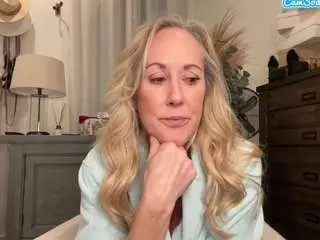 Camsoda Watch Live Sex Cams of brandi-love