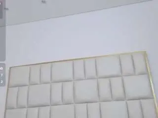 Camsoda Private Sex Chat of abigail-johnson