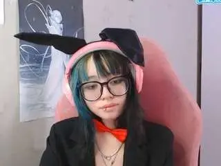 Camsoda Watch Live Sex Cams of evettejessick