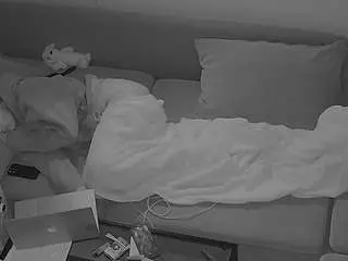 Camsoda Private Sex Chat of voyeurcam-julmodels-living-7