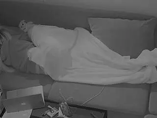 Camsoda Sex Chat of voyeurcam-julmodels-living-7