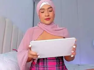 Camsoda Free Live Porn of amira-zahra