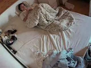 Camsoda Live Sex of voyeurcam-julmodels-greybed-1