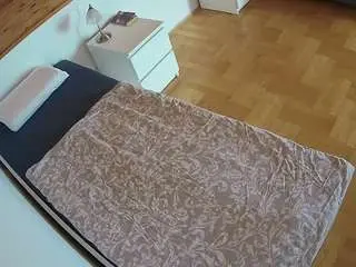 Camsoda Watch Live Sex Cams of voyeurcam-julmodels-greybed-1