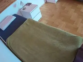 Camsoda Free Porn Cam of voyeurcam-julmodels-greybed-1