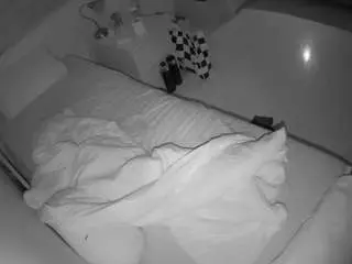 Camsoda Watch Live Sex Cams of voyeurcam-julmodels-greybed-1