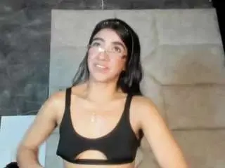 Camsoda Best Webcam of lia-thompson