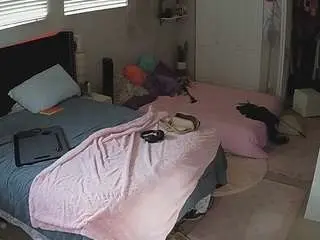 Camsoda Sex Chat of voyeurcam-house-charleys-room