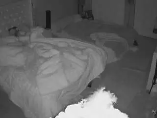 Camsoda Free Porn Cam of voyeurcam-house-charleys-room