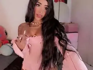 Camsoda Free Live Porn of bellahottestt