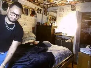 Camsoda Adult Webcams of bigdikkpapii777