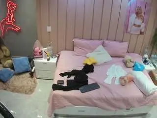 Camsoda Best live sex cam show of voyeurcam-casa-salsa-bedroom-1
