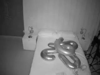 Camsoda Watch Live Sex Cams of voyeurcam-casa-salsa-bedroom-1