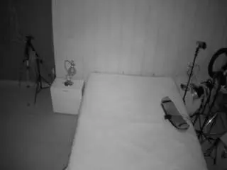 Camsoda Watch Live Sex Cams of voyeurcam-casa-salsa-bedroom-1