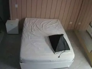 Camsoda Nude Webcam of voyeurcam-casa-salsa-bedroom-1