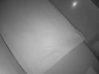 Camsoda Sex Cam of voyeurcam-julmodels-greybed-2