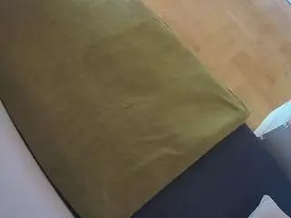 Camsoda Free Porn Cam of voyeurcam-julmodels-greybed-2