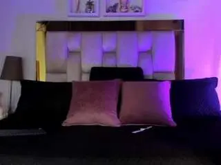 Camsoda Free Live Porn of emma-rossee