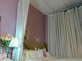 Camsoda Sex Cam of dearly-emily