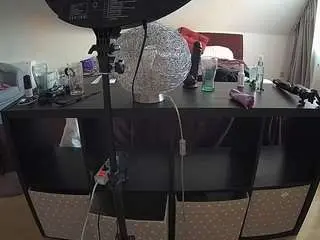 Camsoda Watch Live Sex Cams of voyeurcam-julmodels-whitebed-6