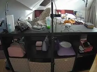 Camsoda Sex Cam of voyeurcam-julmodels-whitebed-6